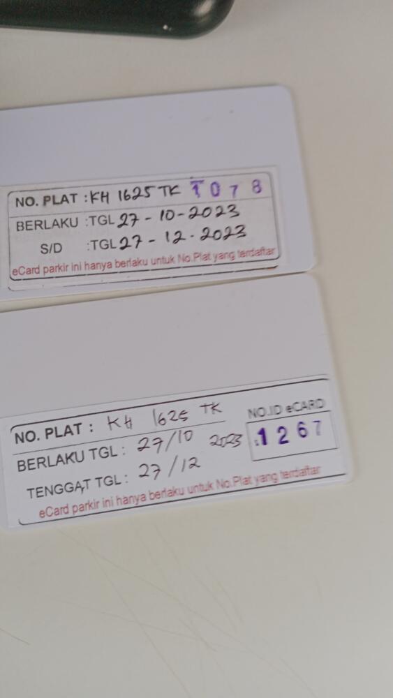 Kartu kembali