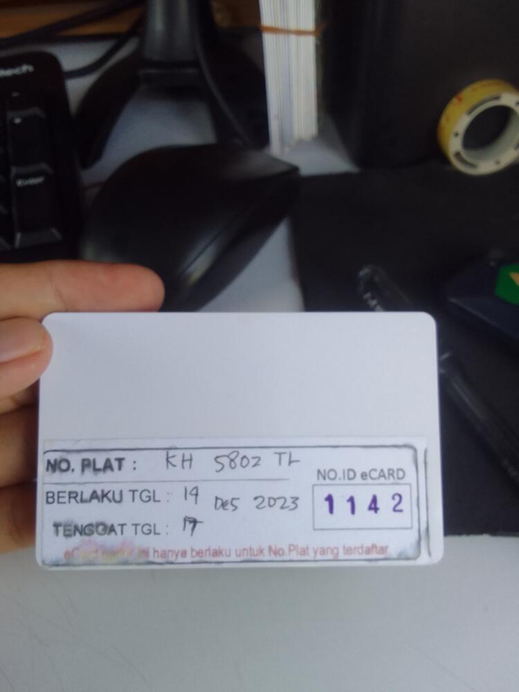 Kartu kembali