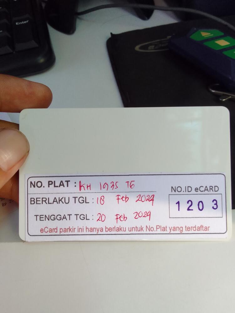Kartu kembali