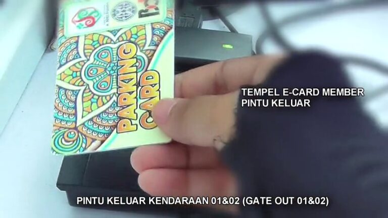 Kasir – ingat cek ecard parkir umum