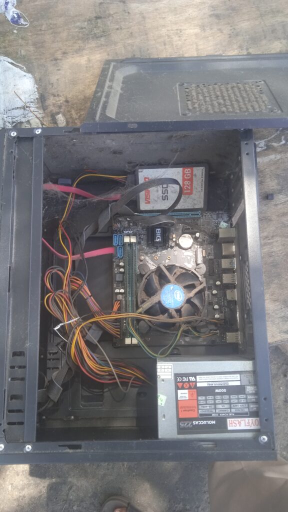Pemeliharaan PC kasir 03 area VIP